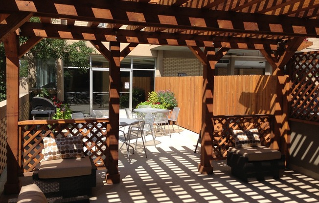 1 bed, 1 bath, 640 sqft, $1,395, Unit 404