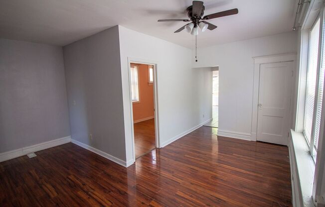 3422 S. Compton Avenue