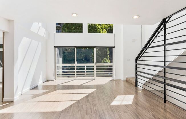 2 level/2 bed/2 bath/Pearl District condo inc: ALL utilities except internet/one car garage/patio