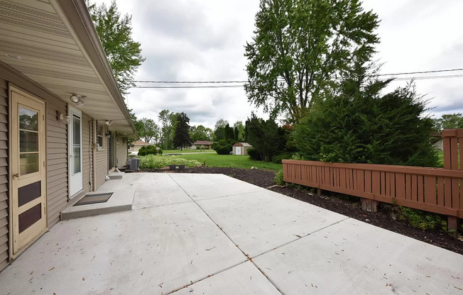 58 JUNIPER LN