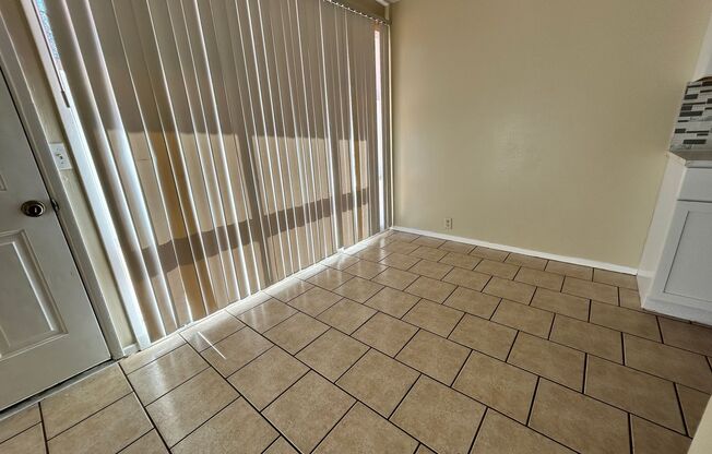 Polished 3-Bedroom on University Ave!