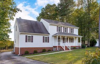 PRISTINE COLONIAL IN ASHBROOK