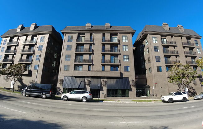 1 bed, 1 bath, 800 sqft, $3,595, Unit 509