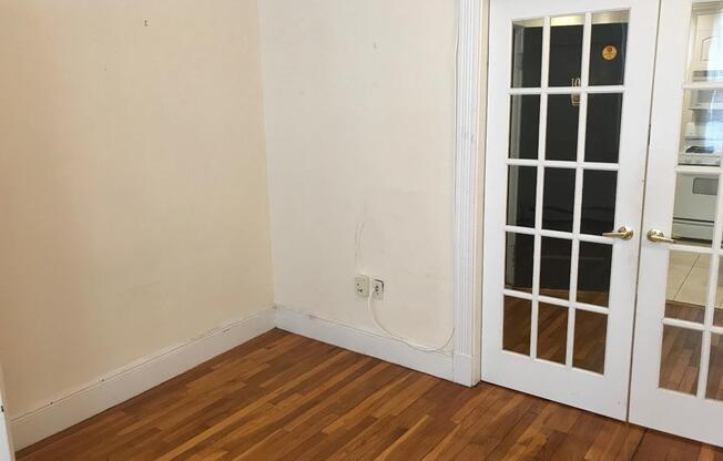 17 Lothian Rd, Brighton MA 101