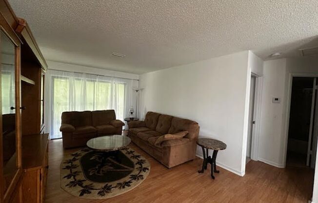 2 beds, 2 baths, $1,450