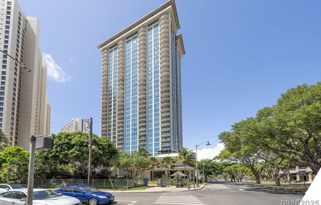 Luxury 3 Bed 2 Bath in the Allure