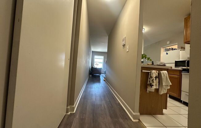 1 bed, 1 bath, $1,195, Unit 309