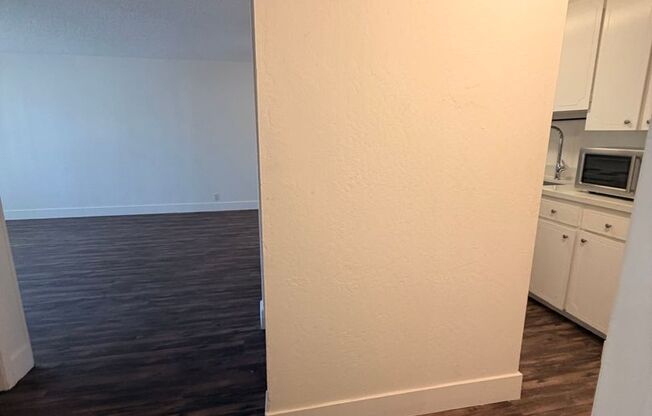1 bed, 1 bath, 625 sqft, $1,950, Unit 204