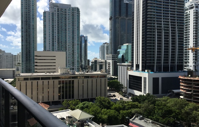 1 bed, 2 baths, $3,900, Unit Unit #1104
