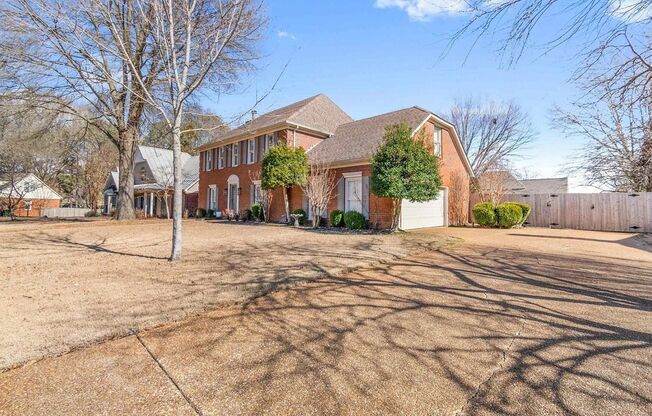 Colonial Style Collierville Home located off Collierville-Arlington Road near W Poplar Avenue. Pets are welcome! Available mid January.