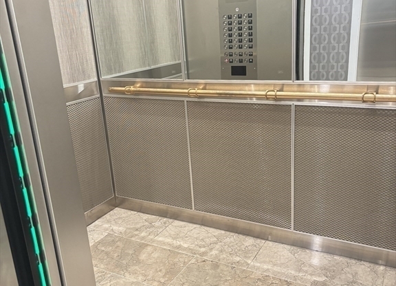 1 bed, 1 bath, 823 sqft, $3,600, Unit 7O