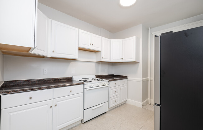 1 bed, 1 bath, 535 sqft, $3,050, Unit 03