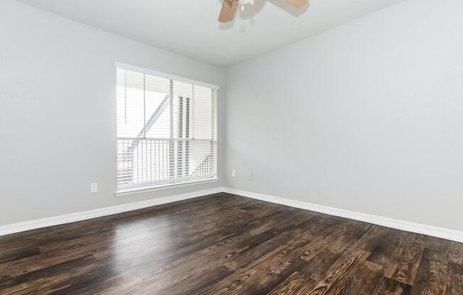 2 beds, 2 baths, 918 sqft, $1,239