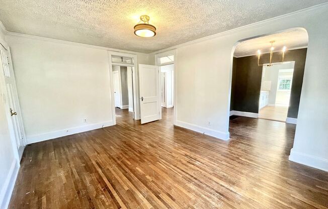 718 Athens Ave