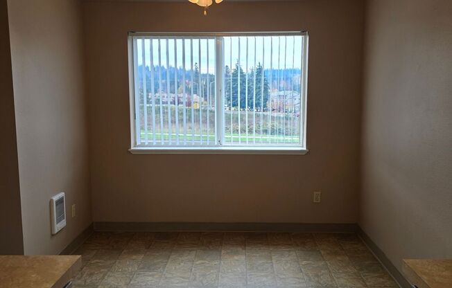 2 beds, 1 bath, 882 sqft, $1,415, Unit 226