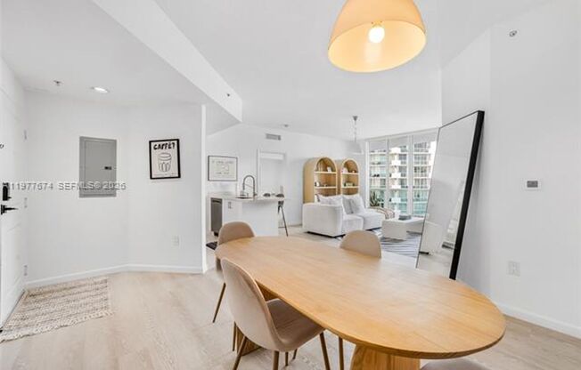7910 Harbor Island Dr # 901 (A11977674)