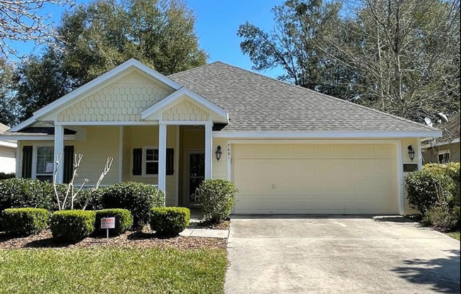Beautiful 3/2 Home in Longleaf Available Now!
