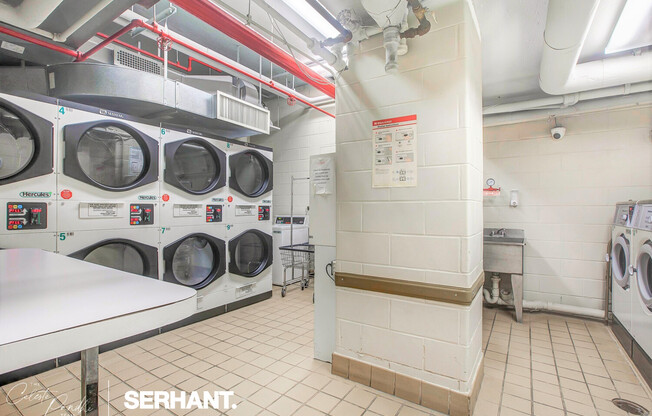 Studio, 1 bath, $3,800, Unit 16L