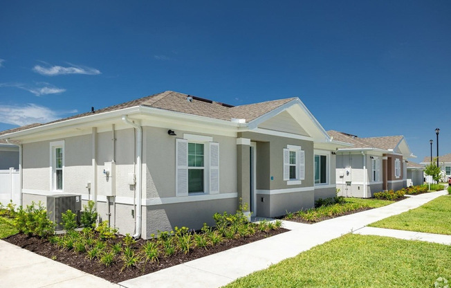 C5C403D0-C9B4-4531-9826-33DD31DE7D6A