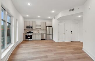 367 W Hortter St