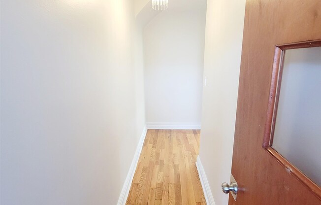 320 Columbia Ave