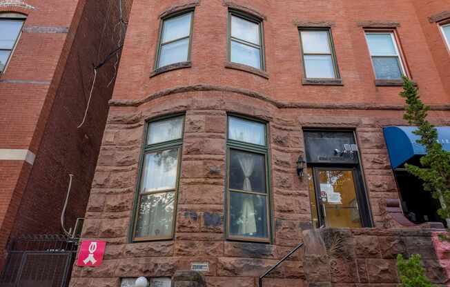 Apartment Units in Old Goucher, Baltimore, MD!