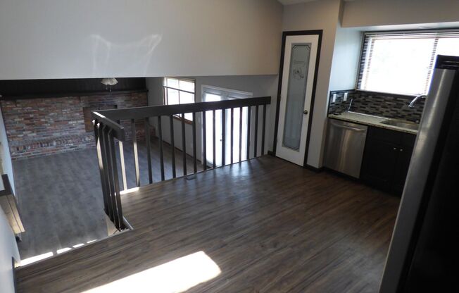 $0 DEPOSIT OPTION.  TRI-LEVEL HOME IN SE AURORA