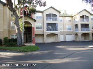 2 beds, 2 baths, $1,995