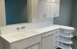 5 beds, 3 baths, $5,500, Unit 456