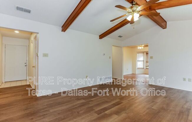 928 FREESTONE DR
