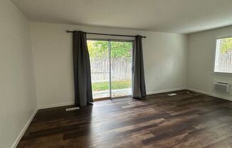 1 bed, 1 bath, 650 sqft, $1,150, Unit #13