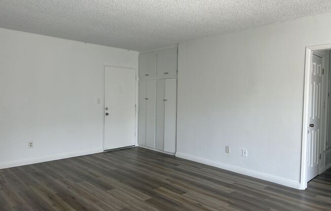 514 S. Barranca Ave.