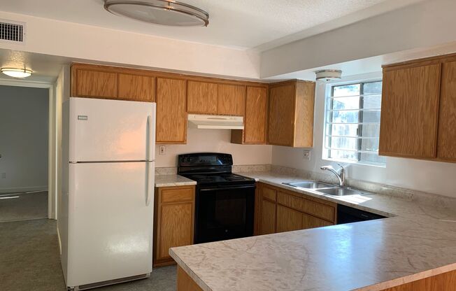 3 beds, 2 baths, $1,500