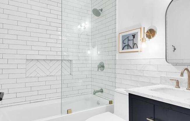 2 beds, 2 baths, 1,115 sqft, $10,500, Unit 20L