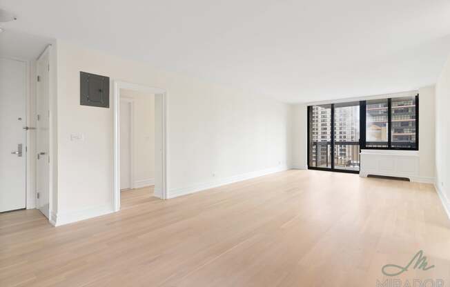 1 bed, 2 baths, $9,000, Unit 47H