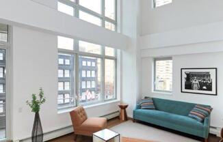3 beds, 3 baths, $17,000, Unit 21C