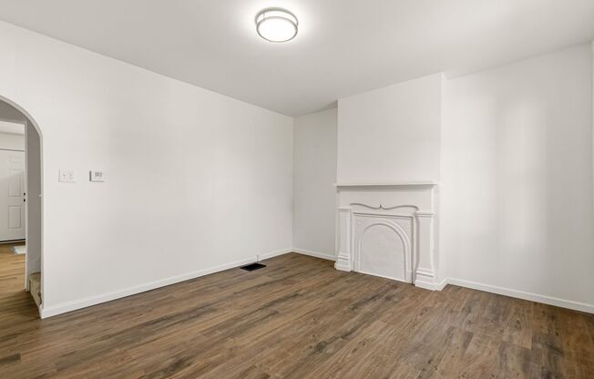 Beautiful 2 bedroom home in Lawrenceville available now!