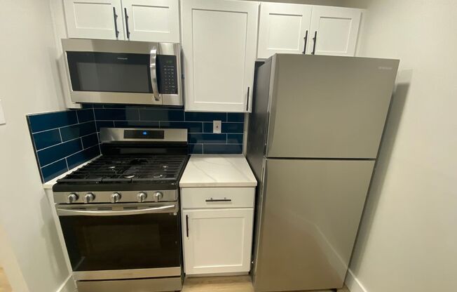 1 bed, 1 bath, 600 sqft, $1,675