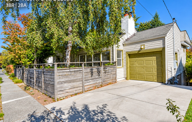 3612 41 AVE W 