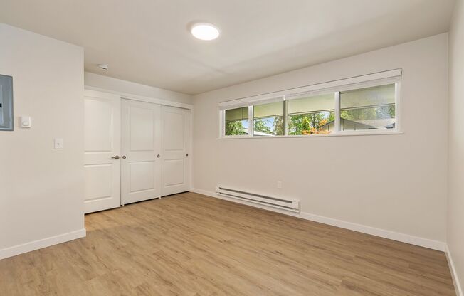 2 beds, 1 bath, 875 sqft, $2,595, Unit 17