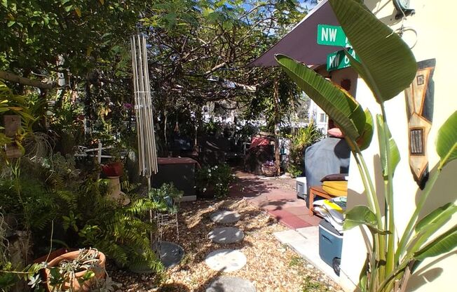 2 beds, 1 bath, 660 sqft, $2,685, Unit 31- Unit 02