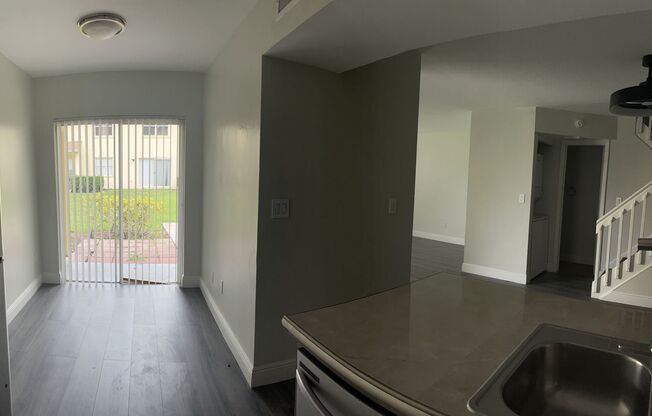 2 beds, 2.5 baths, 1,250 sqft, $2,310, Unit 6860-101