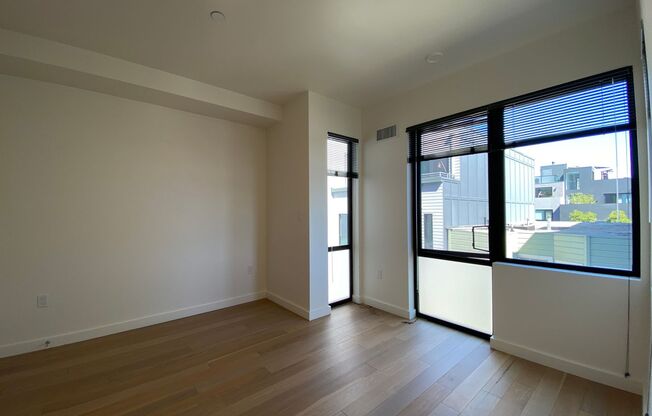 1 bed, 1 bath, 464 sqft, $2,750, Unit 302