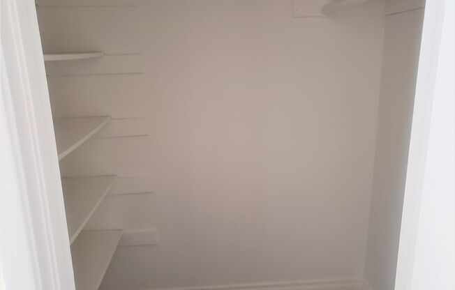 Recently Remodeled 2 bedroom