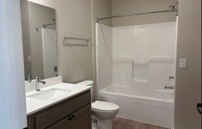 Studio, 1 bath, 601 sqft, $1,149, Unit 411