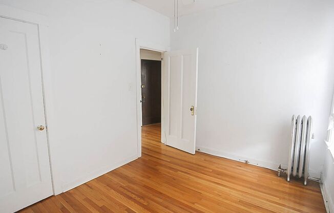1 bed, 1 bath, 670 sqft, $1,550, Unit 5111-2