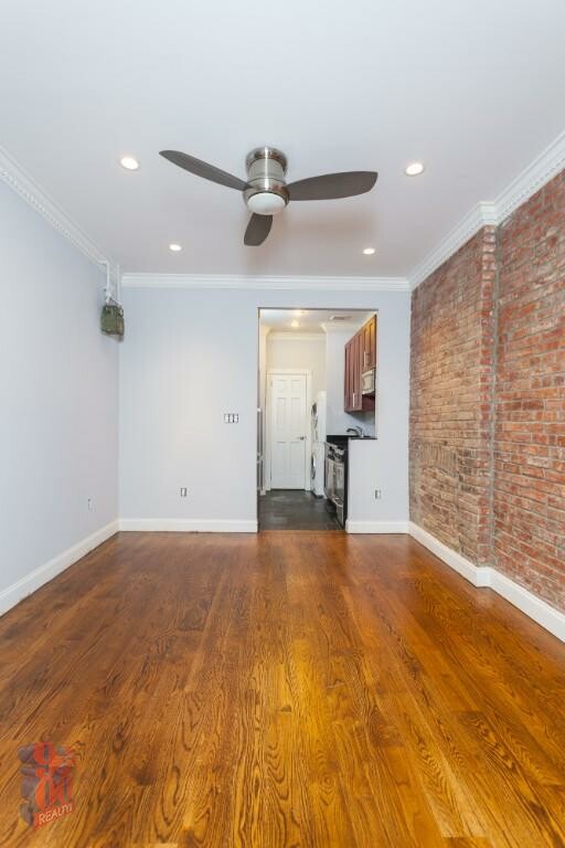 234 W 14 ST