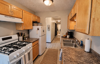 Twin Lakes Apartments