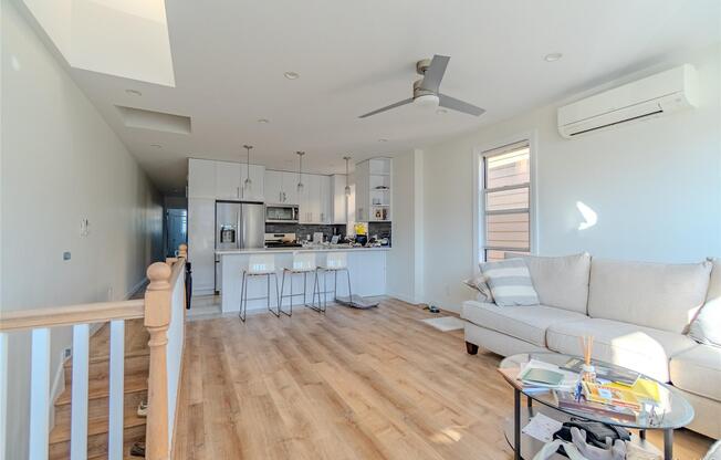 327 89 ST