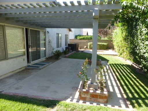 Tempo Tract Community 3 Bedroom Rental Home in Valencia!